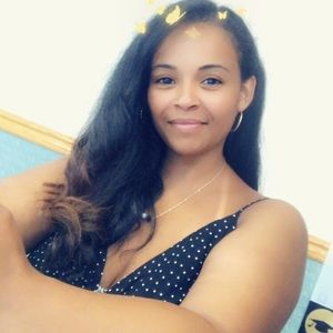 Meet your Posher, Reina